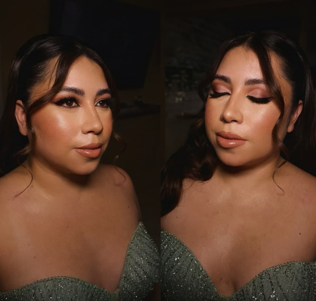 Maquillaje glam con ojos ahumados